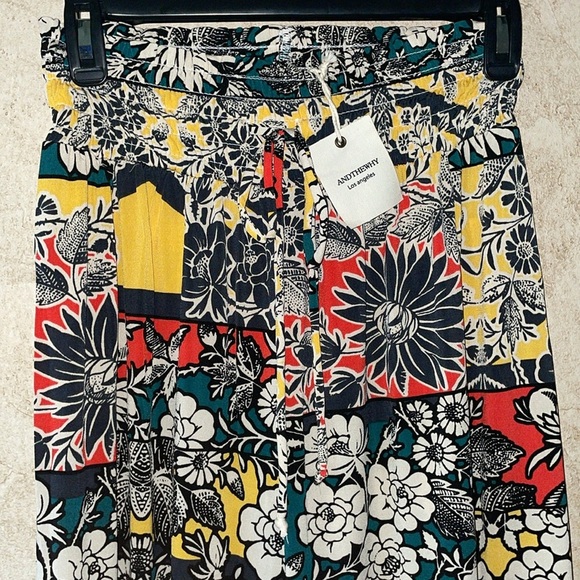 Andthewhy VACAY VIBES TEAL FLORAL SMOCKED WAIST SIDE SLIT PALAZZO PANTS - Picture 5 of 5